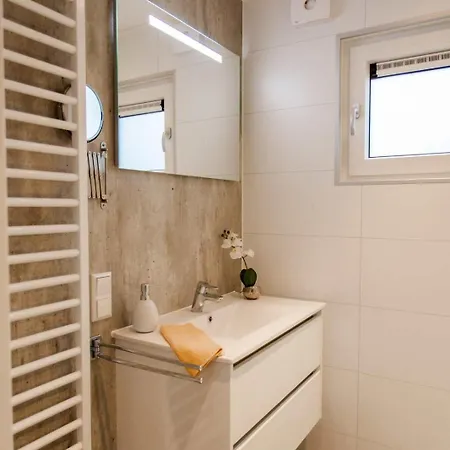 Floatinghouse Boddenperle Prázdninový dům Ribnitz-Damgarten